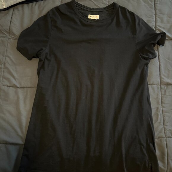 Mens Black Shirt Medium, used but in great condition - Picture 1 of 1